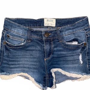 Mudd Size 5 Shorts with Lace Detail